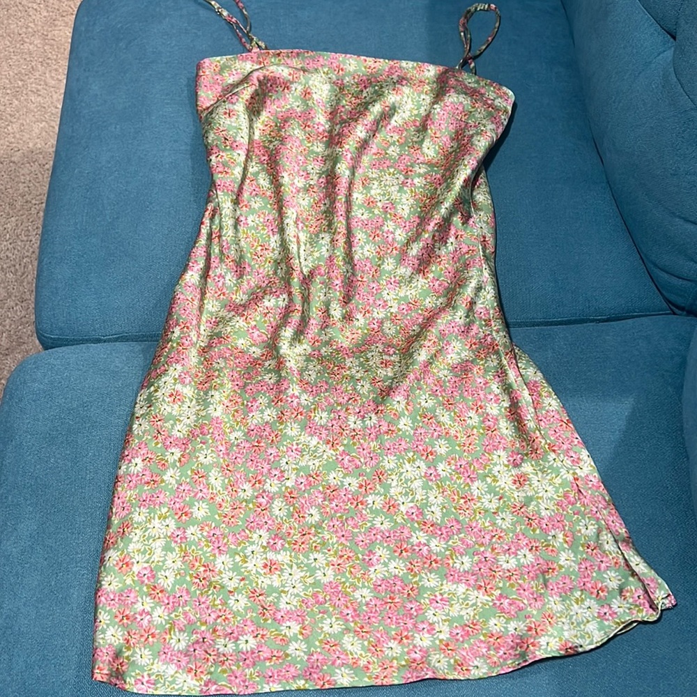 Adorable Princess Polly Floral Mini Dress